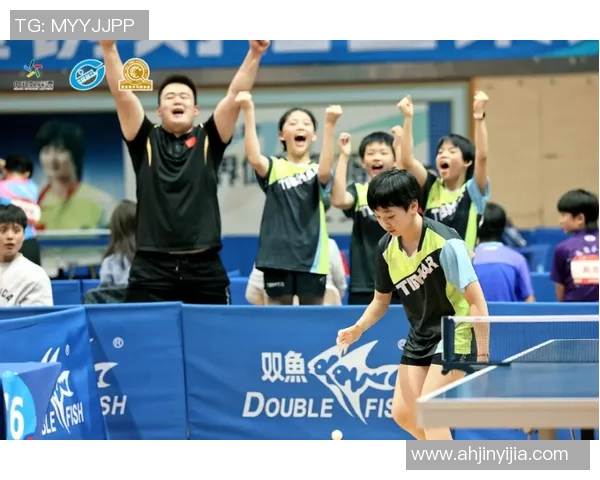 上海网球队在锦标赛中的团队协作展现出色表现与未来发展潜力分析 上海网球队在锦标赛中的团队协作展现出色表现与未来发展潜力分析