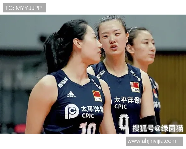 南京羽毛球队在世界锦标赛积分榜上以54分稳居第一名展现强劲实力 南京羽毛球队在世界锦标赛积分榜上以54分稳居第一名展现强劲实力